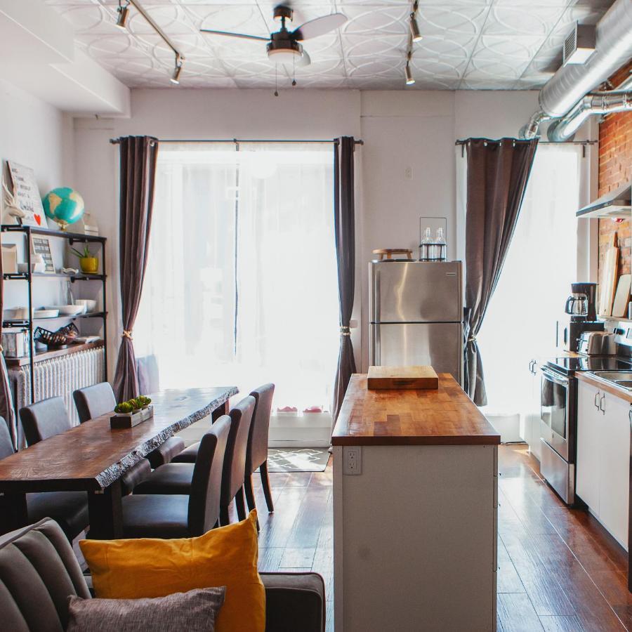 Hip Heritage Main Floor Flat In Downtown District Belleville Ngoại thất bức ảnh